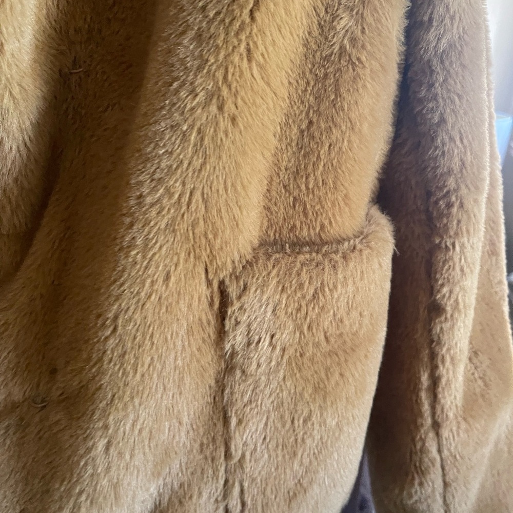 Leith Camel Teddy Jacket - Picture 6 of 8